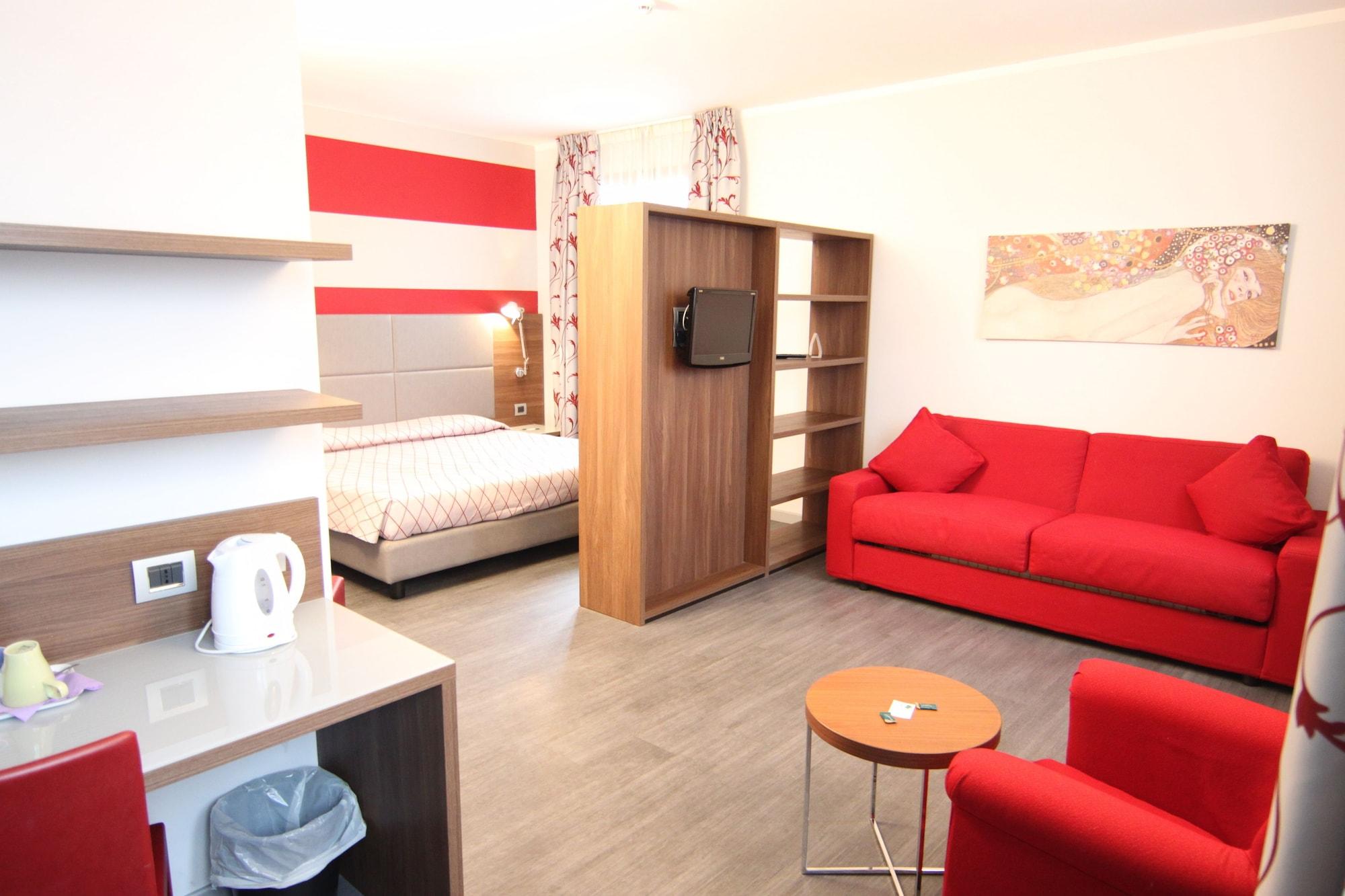 Hotel Del Parco Виджевано Экстерьер фото