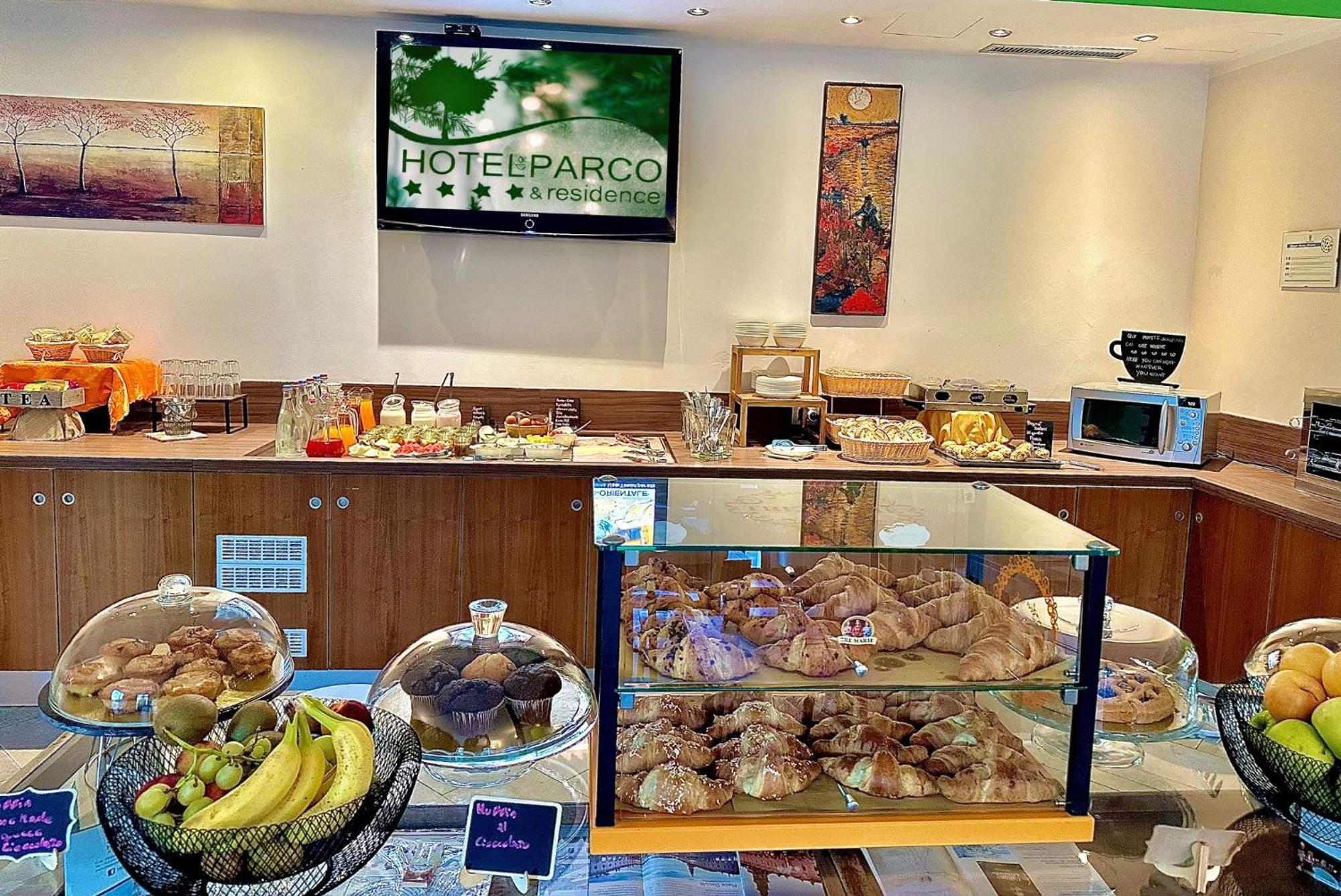 Hotel Del Parco Виджевано Экстерьер фото