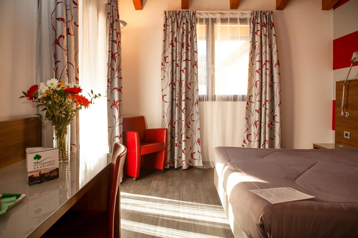 Hotel Del Parco Виджевано Экстерьер фото